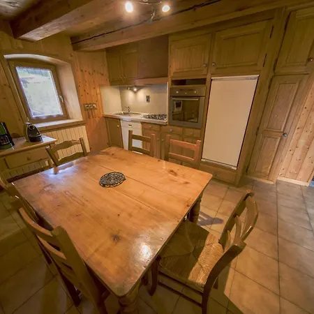 Le Chateau Morzine Exterior photo