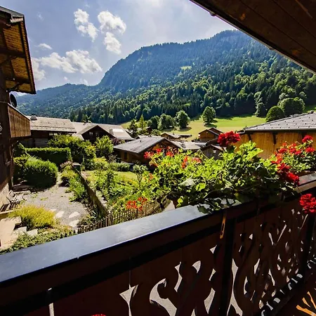 Le Chateau Morzine Exterior photo